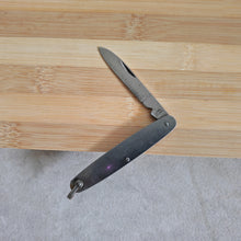 Load image into Gallery viewer, Vintage Single Blade Folding Pocket Knife Stainless Steel Lark Brand China
