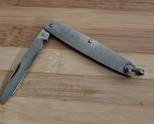 Load image into Gallery viewer, Vintage Single Blade Folding Pocket Knife Stainless Steel Lark Brand China
