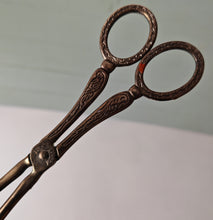 Load image into Gallery viewer, Vintage Silver Plated Bird Claw Serving Tongs – 22.5cm Long – Ornate Design

