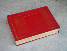Load image into Gallery viewer, Vintage 1977 Gulliver’s Travels by Jonathan Swift - Illustrated by Derick Bowen - Purnell Hardcover
