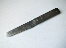 Load image into Gallery viewer, Vintage Flat Blade Utility Knife – 21.5cm Long – Wooden Handle – Old Hand Tool – Rustic Patina
