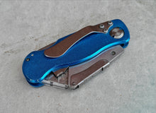Load image into Gallery viewer, Blue Folding Utility Knife – Multi-Tool Pocket Cutter with Belt Clip – Retractable Blade, Pat Pending Design
