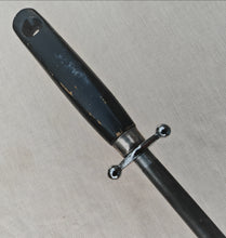 Load image into Gallery viewer, Vintage Knife Sharpening Steel – 32cm – Made in France – Black Handle with Guard
