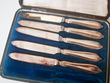 Load image into Gallery viewer, Vintage Walker &amp; Hall Sheffield Silver Plate Knife Set Boxed 5 Knives (1 Missing) 18cm
