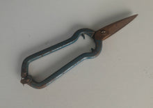 Load image into Gallery viewer, Vintage Garden Pruning Shears 17cm Metal Snips Blue Handle Rusty Patina Tool
