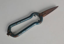 Load image into Gallery viewer, Vintage Garden Pruning Shears 17cm Metal Snips Blue Handle Rusty Patina Tool
