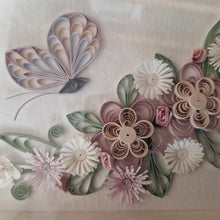 Load image into Gallery viewer, Handmade Cute Paper Quilling Art Unique Design Wall Art Picture frame Flower
