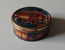 Load image into Gallery viewer, Vintage Jacobsens Bakery Danish Biscuit Tin – 14.5cm Diameter Collectible Round
