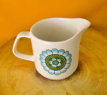 Load image into Gallery viewer, J&amp;G Meakin Studio Vintage Blue Flower CAPRI Pattern Milk Cream Gravy Jug
