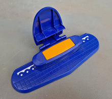Load image into Gallery viewer, Fiskars Papercraft Border Punch Craft Supply

