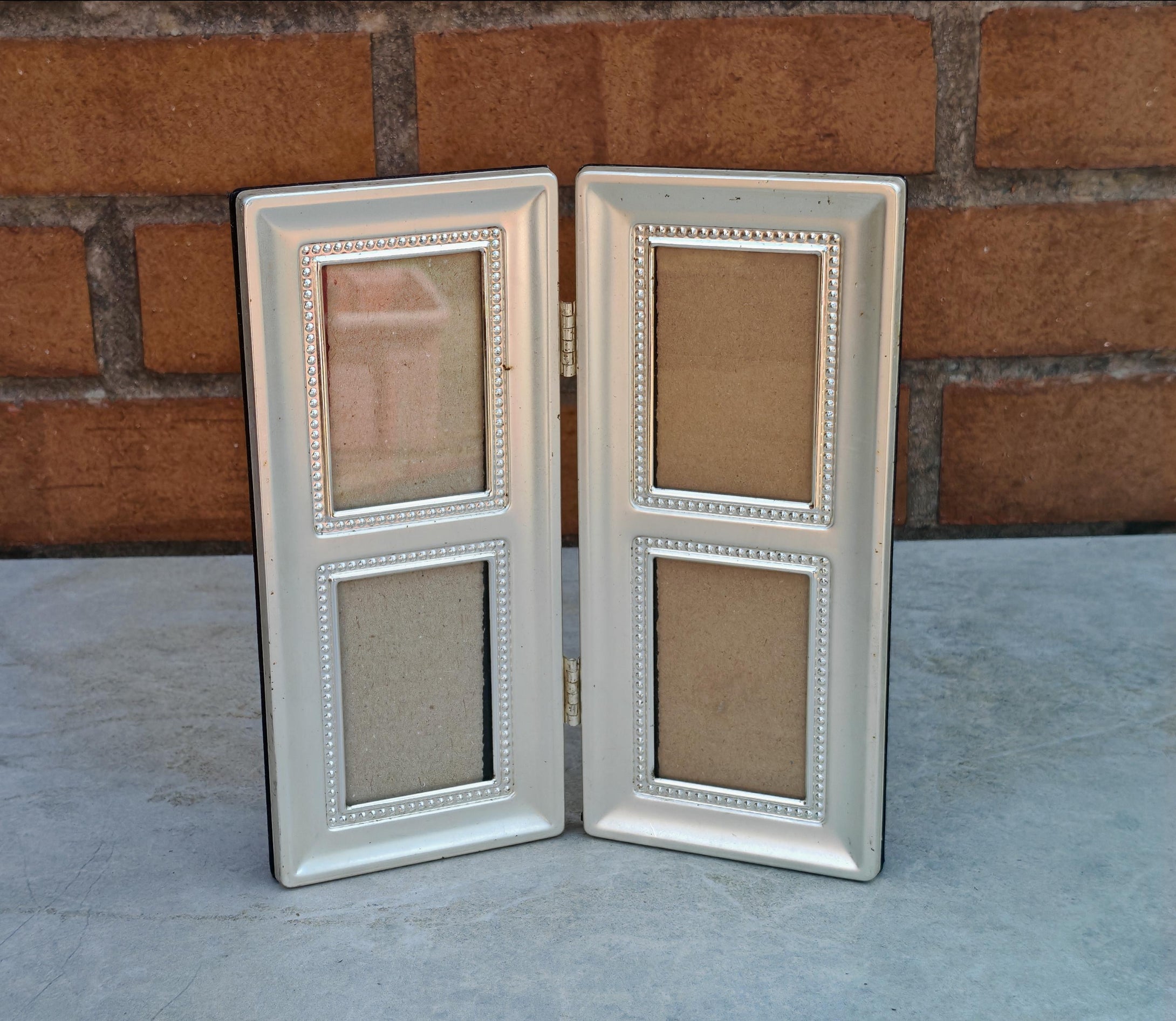 Vintage Silver-Tone Folding Metal Photo Frame | 4 Picture Slots | Beaded Edge Detail | 21.5cm x 19cm