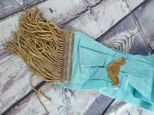 Load image into Gallery viewer, Vintage Freemasons Masonic masonic ROH Old Hakin Lodge 7202 regalia and gloves,
