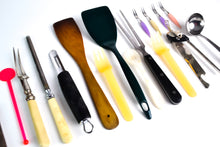 Load image into Gallery viewer, 14 x Vintage Kitchen Utensils, Plastic forks, Wooden Spatula, Potato Vegetable Peeler, Can Opener, Knife Sharpner, Steak Fork, etc
