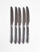 Load image into Gallery viewer, 5 x Vintage Stainless Steel Dinner Knives
