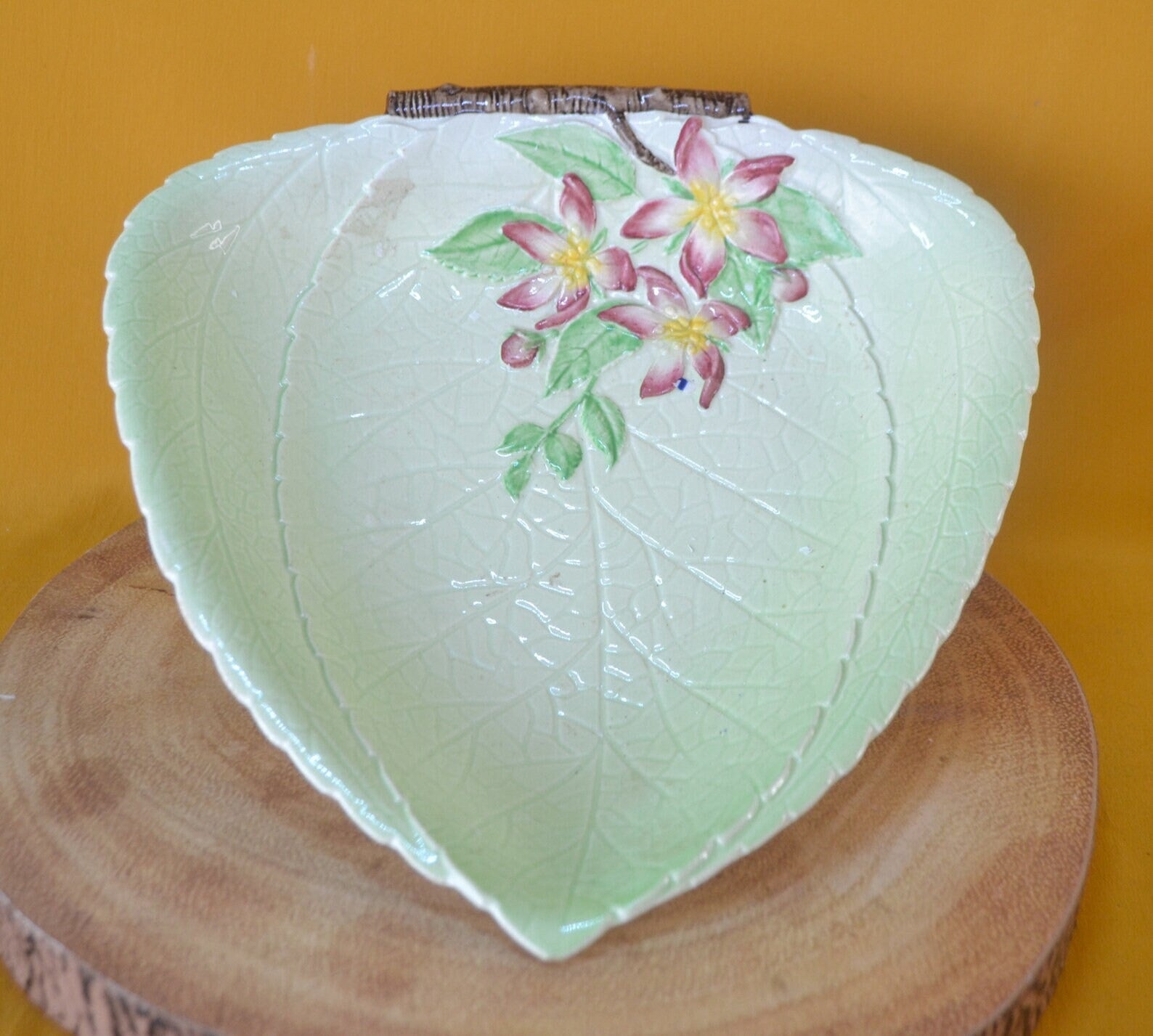 Vintage Carlton Ware Apple Blossom pale green leaf shaped bowl dish 24 cm
