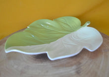 Load image into Gallery viewer, Vintage Retro Carlton Ware Australian Design Green &amp; White Leaf-Shaped Pin Dish
