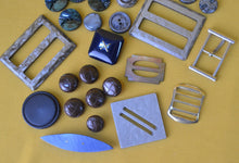 Load image into Gallery viewer, 28 x Vintage White 1930s 40s 50s Belt Buckles &amp; Buttons Art Deco Bakelite/ Plastic
