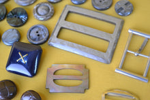 Load image into Gallery viewer, 28 x Vintage White 1930s 40s 50s Belt Buckles &amp; Buttons Art Deco Bakelite/ Plastic
