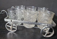 Load image into Gallery viewer, Ravenhead Siesta Vintage Bark-effect Set Glass x6 Tumbler 5oz/14cl with metal wagon caddy glass holder

