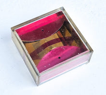 Load image into Gallery viewer, Winning Position The Original Chelsea Pocket Puzzle Miscellania Vintage Collectable Toy
