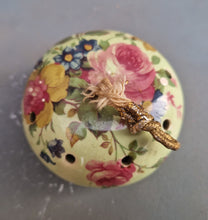 Load image into Gallery viewer, Ye Olde Ceramic Pomander, Aidees of Torquay Bovey Tracey Devon Rose Flower Pomander, Closet &amp; Drawer Sachet from England
