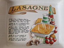 Load image into Gallery viewer, Vintage RAYWARE Ceramic Baking Dish Quality Lasagne Tray Size: 23 x 20 x 4 cm
