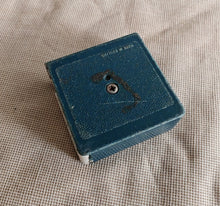 Load image into Gallery viewer, Vintage Stanley 31-030 Measuring Tape , 3m Length Retractable Pocket Tape , Tool
