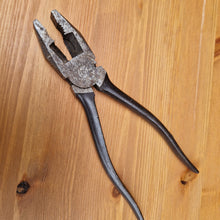 Load image into Gallery viewer, Vintage Elliott Lucas Combination Pliers Cannock Made In  England
