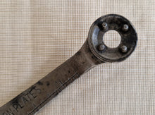 Load image into Gallery viewer, Vintage Forno 4,5 &amp; 6 Buttons Jackson`s Patent For F,G &amp; H Button Plates
