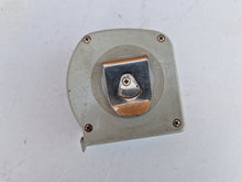Load image into Gallery viewer, Vintage Rabone SUPALOK SK175 ME 7.5M 25FT tape measure 30-363
