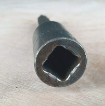 Load image into Gallery viewer, Apexo Dayton Ohio 10mm square socket extension adaptor, Vintage Mechanics Garage
