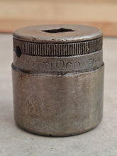 Load image into Gallery viewer, Vintage TIPCO 3/4" Drive 1-1/2" 12-Point Shallow Socket – British Made

