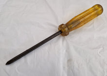 Load image into Gallery viewer, Draper No 947/2 vintage screwdriver philips made in West Germany Clear Yellow
