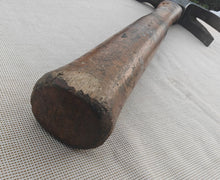Load image into Gallery viewer, Vintage Claw Hammer – 32.5cm Long – Wooden Handle – Classic Carpentry Tool
