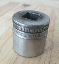 Load image into Gallery viewer, SNAP ON ~ F-240 ~ 3/8" Dr ~ 3/4" ~ 12pt Vintage socket Tool, Mecahnical Garage
