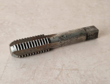 Load image into Gallery viewer, 5/8 x 11 Whitworth Tap British Standard Made In England Quality Carbon Steel
