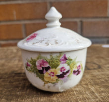 Load image into Gallery viewer, Round Hand Painted Floral Flower Ceramic Trinket Box
