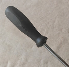 Load image into Gallery viewer, Vintage Phillips Screwdriver 18cm Black Handle Cross Head Driver DIY Hand Tool
