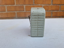 Load image into Gallery viewer, Vintage Rabone SUPALOK SK175 ME 7.5M 25FT tape measure 30-363
