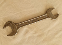 Load image into Gallery viewer, Gedore Spanner Wrench 3/4W 7/8 BS , 5/8W 11/16 BS - Made in Germany
