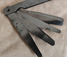 Load image into Gallery viewer, Vintage Draper Feeler Gauge Set – 0.04mm to 0.63mm
