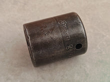 Load image into Gallery viewer, Snap-On P320 1/2" Drive 6-Point Shallow 1" Impact Socket – USA Made
