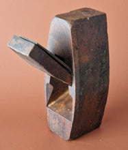 Load image into Gallery viewer, Antique Beech Wood Coffin Shaped Hand Plane Carpentry Woodworking Tool Cast Stee
