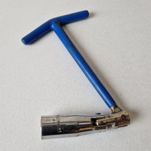 Load image into Gallery viewer, Spark Plug Removal Tools Flexible Spanner Socket 5/8 &amp; 16MM T-Bar T-Handle
