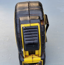 Load image into Gallery viewer, Hecas 7.5M Tape Measure 25FT Heavy Duty Industrial 25mm Width Smooth Blade
