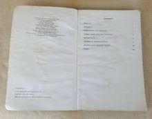 Load image into Gallery viewer, Olyslager Motor Manual 102 FORD TRANSIT Petrol-Engine from 1965 Handbook 1971
