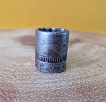 Load image into Gallery viewer, ARMSTRONG F-1222 SOCKET 11/16" SOCKET DRIVE , MADE IN USA
