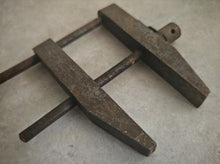 Load image into Gallery viewer, Vintage Toolmaker’s Parallel Clamp – Adjustable Engineer’s Steel Clamp – Used
