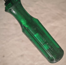 Load image into Gallery viewer, Title: Draper Phillips Screwdriver No.3 – Green Handle – Heavy Duty – 27cm
