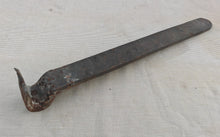 Load image into Gallery viewer, Vintage Heavy Duty Pry Bar / Nail Puller – 33.5cm Long – Marked A.M.

